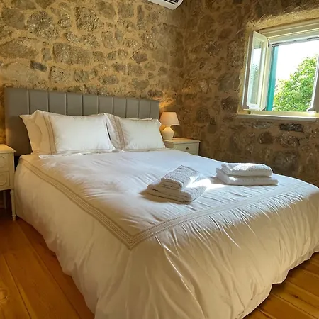 Traditional Stonehouse At Prementinos Village Lefkada Holiday home Lazarata